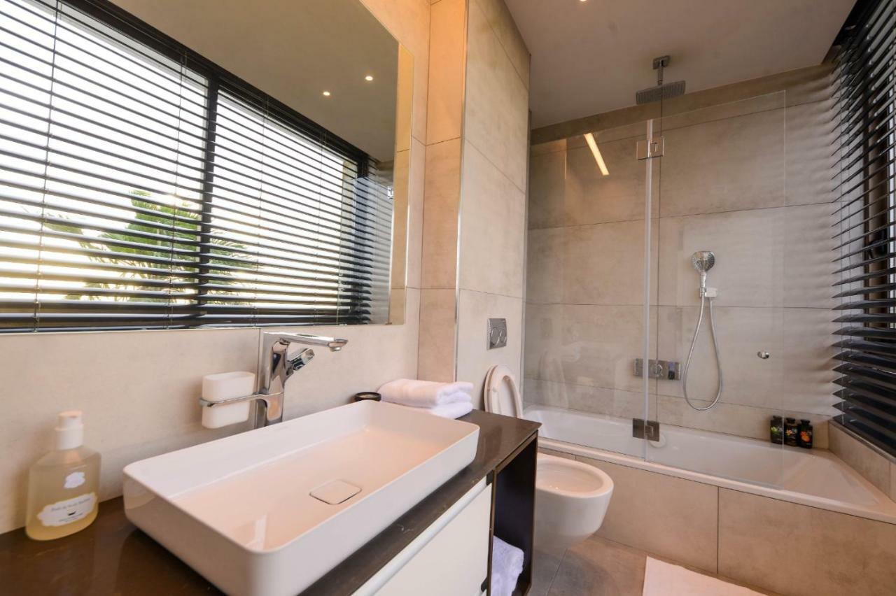 Luxury By Notaly Ariel חיפה