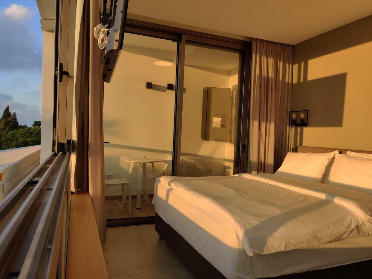 Luxury By Notaly Ariel
